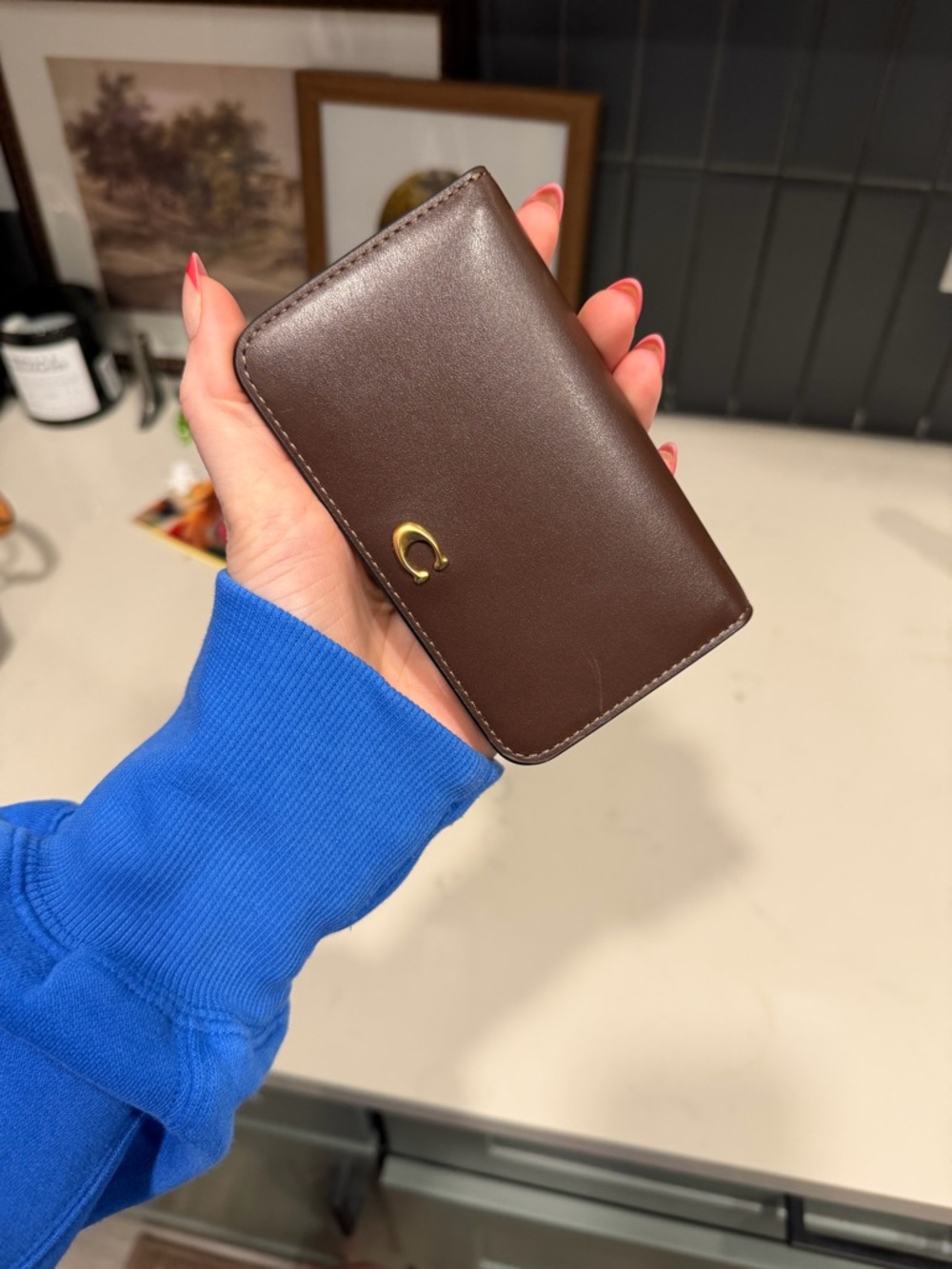Coach Brown Leather Wallet with Gold 'C' Logo - Picture 3 of 5